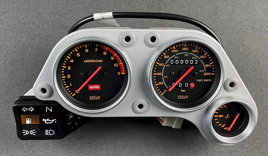 Reparatur Aprilia Pegaso 650 I.E. Kombiinstrument (Tacho Reparatur)