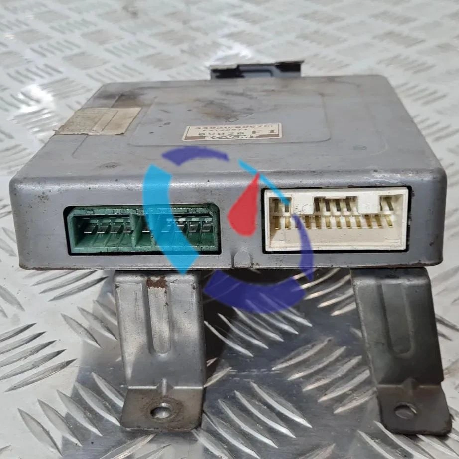 Motorsteuergerät V40 MD359697 E2T40473