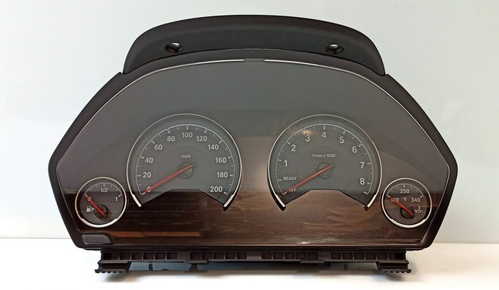 Reparatur BMW M4 Kombiinstrument (Tacho Reparatur)