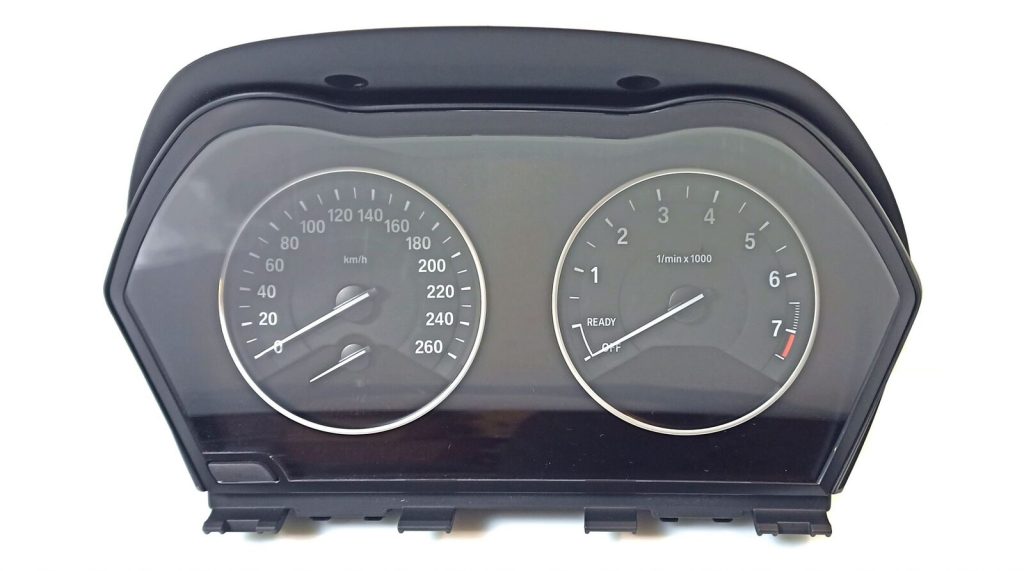 Reparatur BMW X1 Kombiinstrument (Tacho Reparatur)