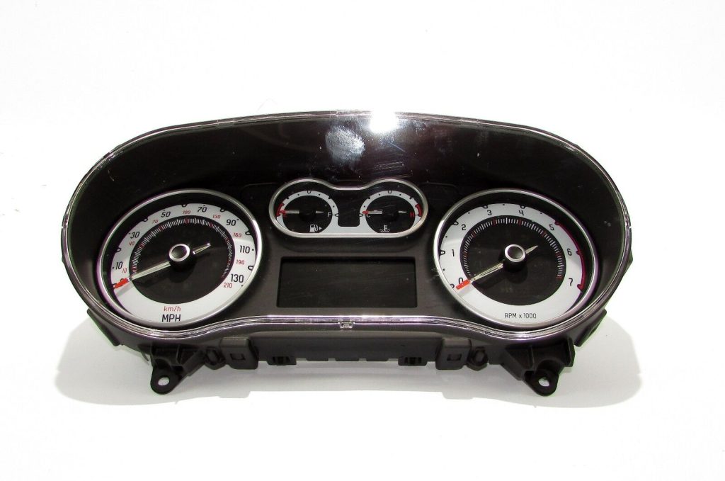 Reparatur Fiat 500L Kombiinstrument (Tacho Reparatur)