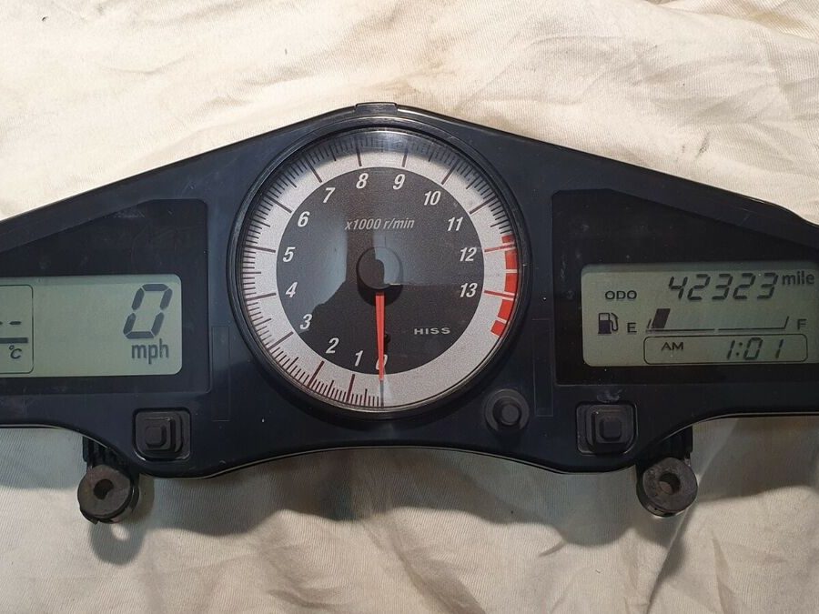Reparatur Honda VFR800 Kombiinstrument (Tacho Reparatur)