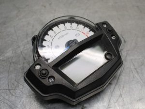 ER6 Kombiinstrument