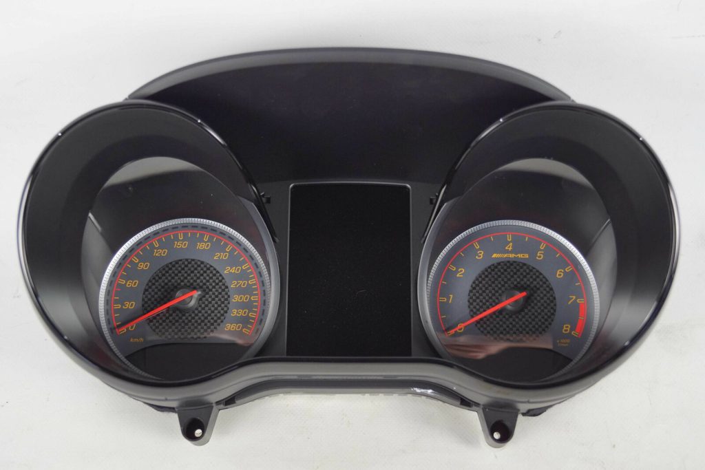 Reparatur Mercedes AMG GT (C190) Kombiinstrument (Tacho Reparatur)