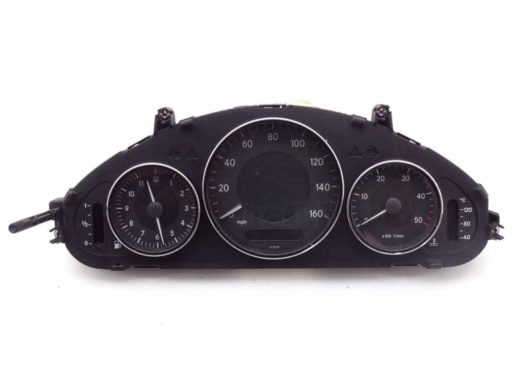 Reparatur Mercedes CLS (W219) Kombiinstrument (Tacho Reparatur)