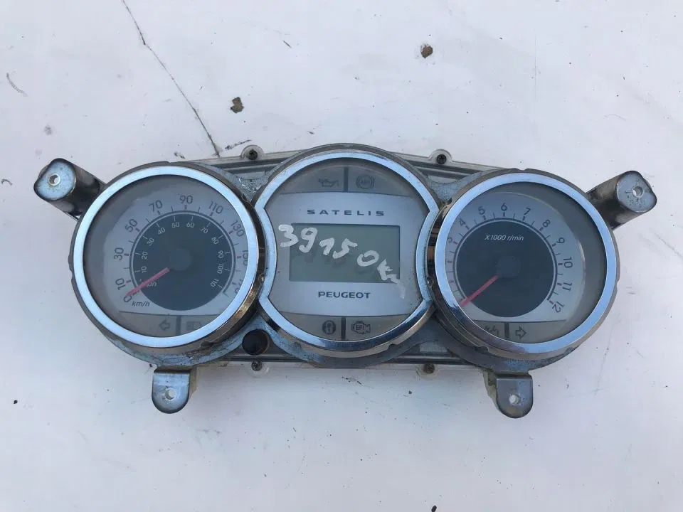 Reparatur Peugeot Satelis Kombiinstrument (Tacho Reparatur)