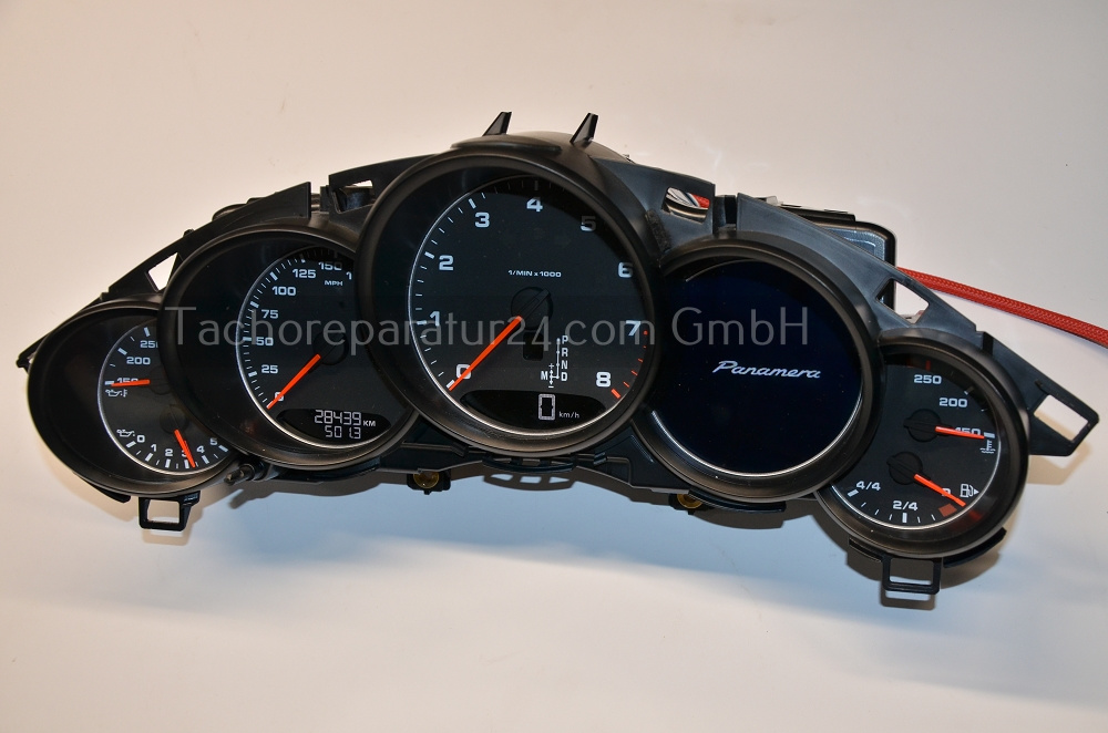 Reparatur Porsche Panamera Kombiinstrument (Tacho Reparatur)