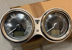 Thruxton Kombiinstrument