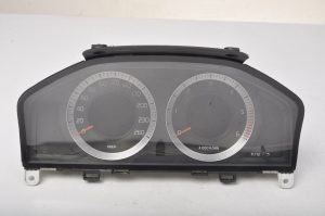 S80 Kombiinstrument