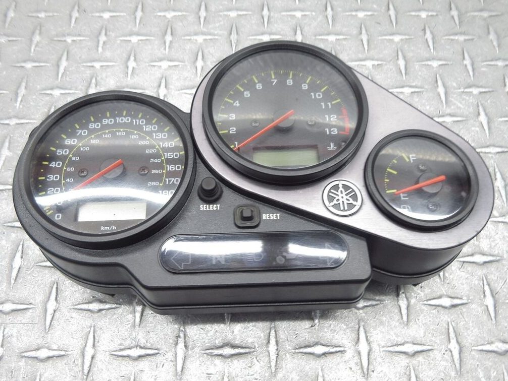 Reparatur Yamaha Fazer FZ1 Kombiinstrument (Tacho Reparatur)