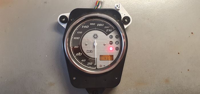 Reparatur Yamaha XVS950 Midnightstar Kombiinstrument (Tacho Reparatur)